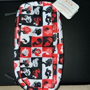 Haynes Eagle makeup Brush Cosmetic case